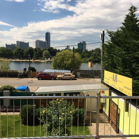 Ajo Vienna Lake View - Contactless Check-In Viena Exterior foto