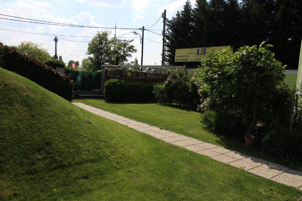 Ajo Vienna Lake View - Contactless Check-In Viena Exterior foto
